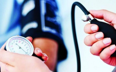 Tăng huyết áp gắng sức có nên dùng TPCN Định Áp Vương không?