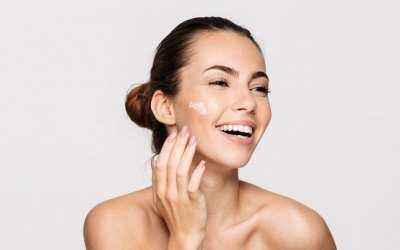 Cần chú ý gì khi dùng kem dưỡng ẩm trong mùa Đông này?