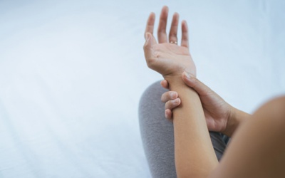 Run tay: Mọi điều bạn cần biết từ nguyên nhân, triệu chứng tới điều trị