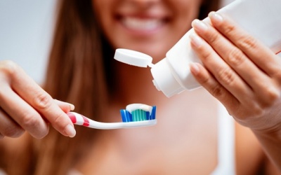 Giữ vệ sinh răng miệng thế nào để phòng ngừa bệnh suy tim?