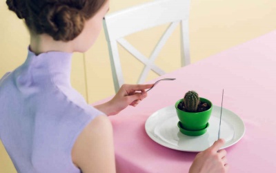 6 mẹo giúp bạn ăn ít mà vẫn cảm thấy no bụng