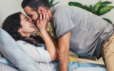 5 loại tinh dầu giúp cải thiện ham muốn của đàn ông