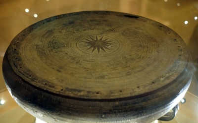 Sự kỳ bí trống đồng Lạc Việt ẩn chứa Kinh dịch đã được khám phá