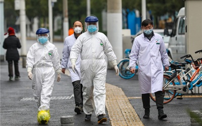 Đội ngũ y tế Vũ Hán làm việc không ngừng nghỉ giữa 'tâm dịch' như thế nào?
