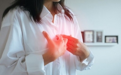 Trào ngược dạ dày có gây tim đập nhanh không?