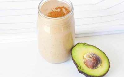 Giảm cân với sinh tố Keto bơ, hạt chia, cacao