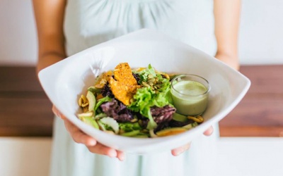 9 thực phẩm giúp cân bằng hormone trong cơ thể