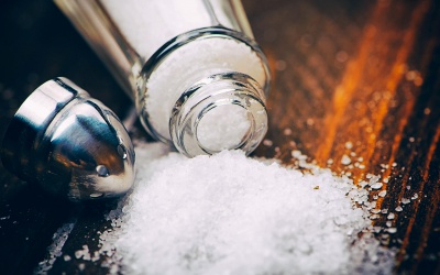 Phòng chống Covid-19: Chế độ ăn nhiều muối có thể làm suy giảm hệ miễn dịch