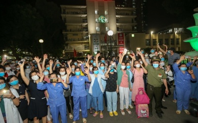 Chính thức hết phong tỏa, BV Bạch Mai chấm dức hợp đồng với Công ty Trường Sinh