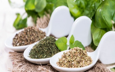 Bị tăng huyết áp, có nên dùng sản phẩm thảo dược để giảm nguy cơ?