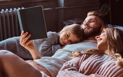 Tử vi thứ Hai (4/5/2020): Song Ngư cần trân trọng tình cảm gia đình