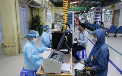 BV Bạch Mai hoạt động khám bệnh trở lại, siết chặt các biện pháp phòng dịch 