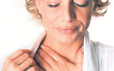 Khản tiếng kéo dài là dấu hiệu của những bệnh lý nào?