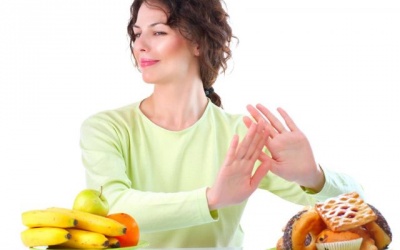 Người bị máu nhiễm mỡ nên kiêng gì để kiểm soát bệnh hiệu quả? 