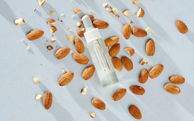 Dùng dầu hạnh nhân để chăm sóc da: Lợi ích và khuyến cáo