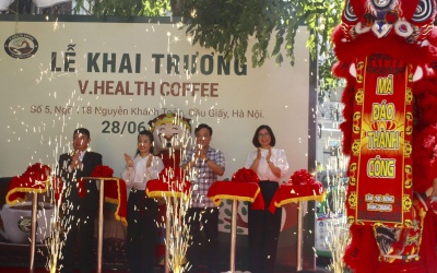 Khai trương cửa hàng V.Health Coffee đầu tiên tại Hà Nội