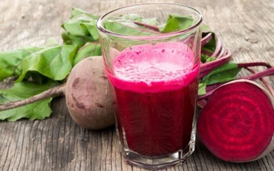 Chữa u nang buồng trứng, ngừa vô sinh bằng củ cải đường và mật rỉ