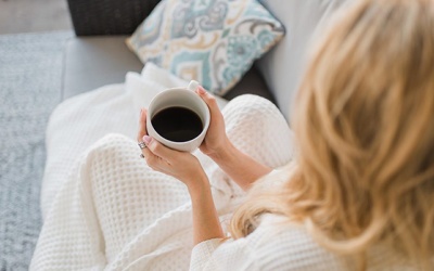 Phụ nữ mang thai có uống cà phê khử caffeine được không?