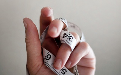 Phụ nữ giảm mỡ thừa bắt đầu từ vị trí nào trên cơ thể?