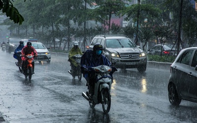 Dự báo thời tiết tối 11/8 - ngày 12/8: Nắng nóng sắp chấm dứt, Bắc Bộ đón đợt mưa kéo dài