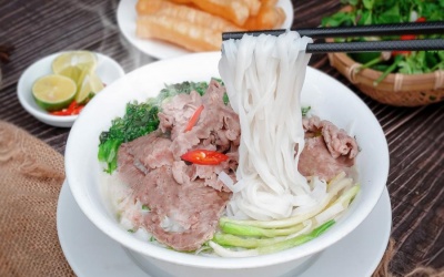 Người bị đái tháo đường ăn bún, phở được không?