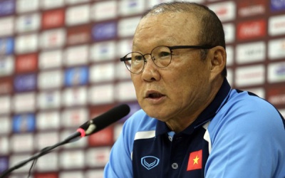 Bị hỏi chuyện tế nhị, HLV Park Hang-seo đáp lại đầy chuyên nghiệp