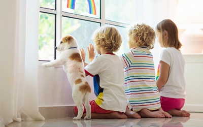 Tử vi thứ Tư (19/8/2020): Bạch Dương nên dành nhiều thời gian ở bên gia đình