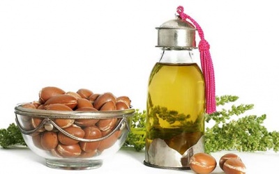 Dầu argan giúp ngăn ngừa tóc bạc sớm?