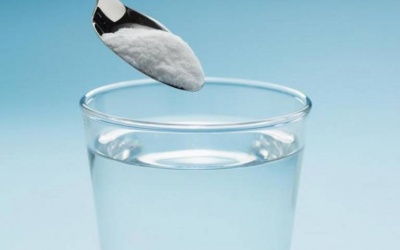 Tôi nên làm gì để làm sạch cổ họng do viêm mũi dị ứng?