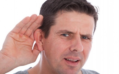 Xuất hiện tiếng sột soạt trong tai là triệu chứng của bệnh gì?