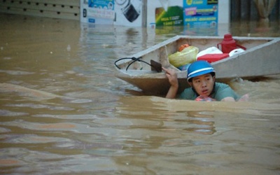 Cách phòng ngừa các bệnh ngoài da sau mưa bão thế nào?