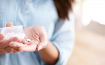 Có nên dùng aspirin để ngăn ngừa ung thư đại tràng tái phát?