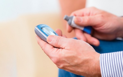 Mắc đái tháo đường 10 năm, có thể gặp những biến chứng gì?