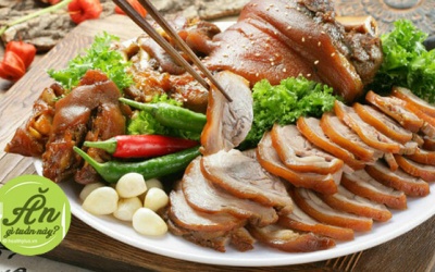 Gợi ý thực đơn: Làm chân giò hầm, mực nướng sa tế cho tuần mới