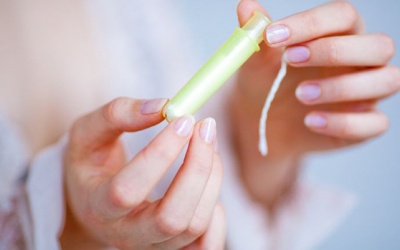 Chị em cần lưu ý gì khi sử dụng tampon?