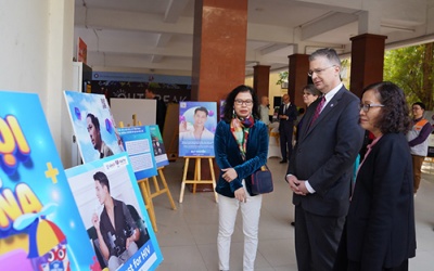 Triển lãm 'Dịch bệnh bùng phát' của Mỹ đang diễn ra tại Hà Nội