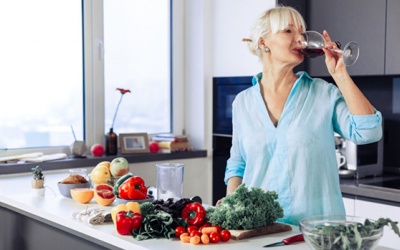 Chị em nên ăn gì để tăng estrogen một cách tự nhiên?