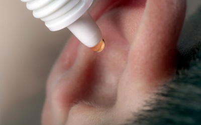 Điều trị nhiễm trùng tai bằng giấm táo có hiệu quả?