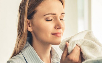 Cách giữ tủ quần áo thơm tho trong mùa Đông