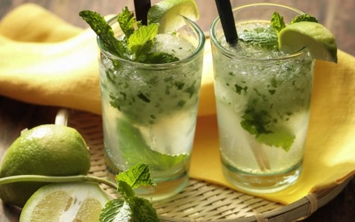 Pha 1 ly mojito cho ngày mùng 2 Tết sảng khoái