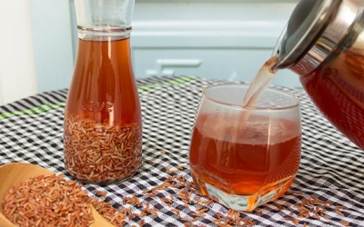 Uống nước gạo lứt rang thay nước lọc có tốt cho bệnh đái tháo đường?