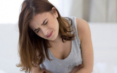 Đau bụng kinh buồn nôn kéo dài: Dấu hiệu cảnh báo bệnh gì?