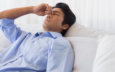 Nam giới cũng có ngày “đèn đỏ”?