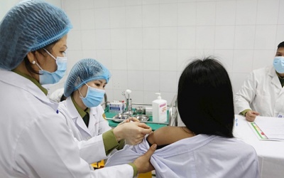 Hải Dương 2 ca dương tính, cả nước có 1.585 người được tiêm vaccine COVID-19