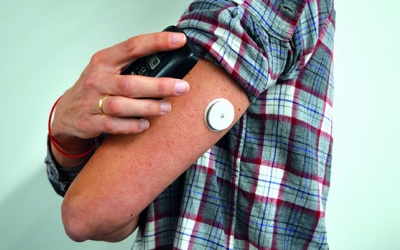 Công nghệ theo dõi đường huyết liên tục, không cần chích máu ngón tay