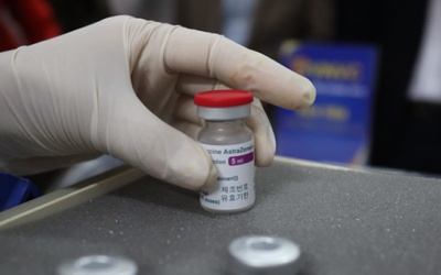 Việt Nam tiếp tục tiêm vaccine COVID-19 AstreZeneca, không có hiện tượng đông máu