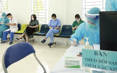 5.248 người đã tiêm vaccine COVID-19, 12 trường hợp có phản vệ độ 2