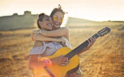 Tử vi thứ Sáu (16/4/2021): Xử Nữ sẽ thấy yêu đời hơn khi gặp gỡ bạn bè