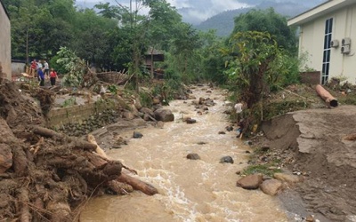 Mưa lớn ở Bắc Bộ, nguy cơ cao sạt lở đất