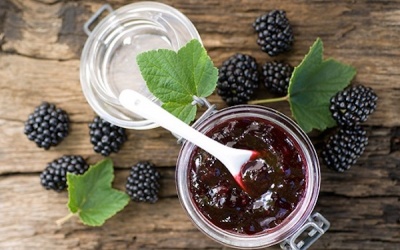 Dâu tằm vào mùa, làm ngay siro để chuẩn bị cho mùa nóng